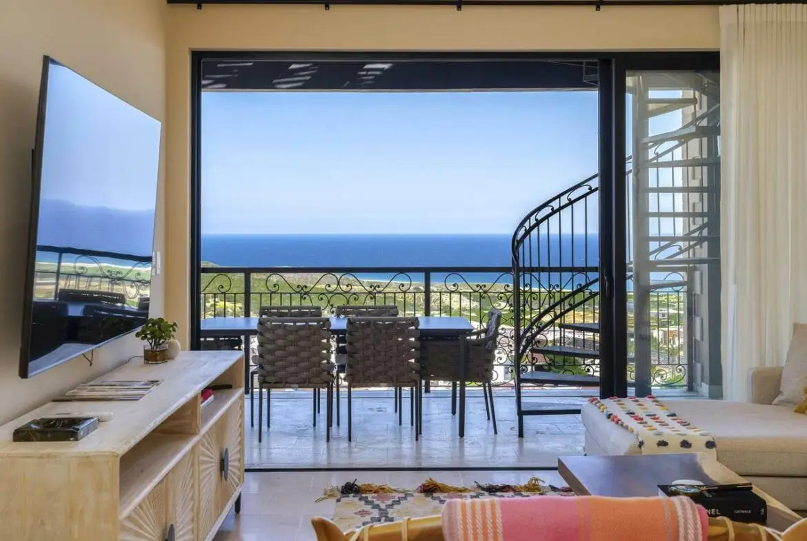 Exclusive Amenities in Quivira 